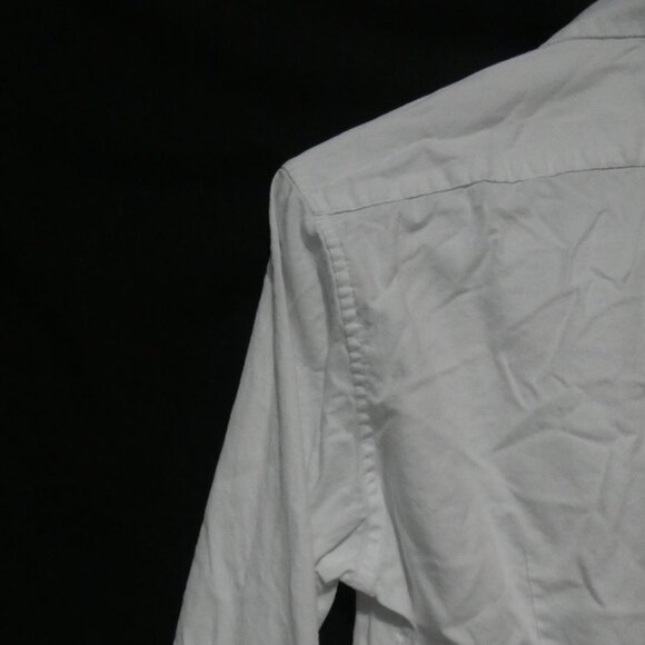 H&M | small | Slim Fit | Collared White Button-Up Dress Shirt | Black Buttons - Picture 9 of 14